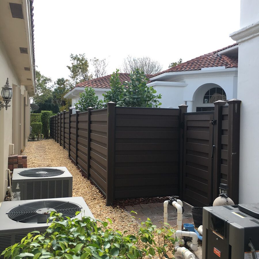 Fort Worth residential fence contractor